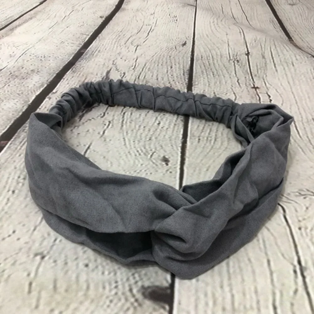 Gray Knotted Boho Headband